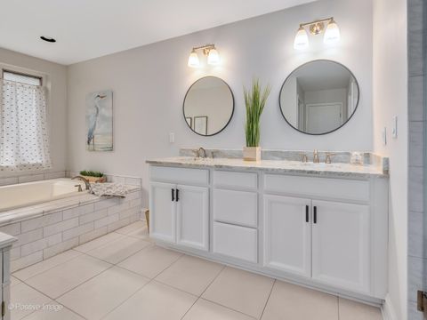 Tiny photo for 11 Manchester Lane, Elmhurst, IL 60126 (MLS # 12599311)