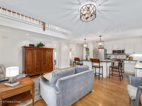 Tiny photo for 11 Manchester Lane, Elmhurst, IL 60126 (MLS # 12599311)