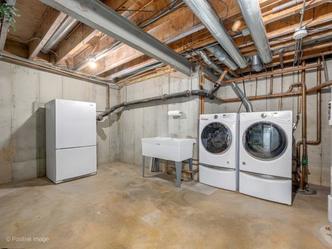 Tiny photo for 11 Manchester Lane, Elmhurst, IL 60126 (MLS # 12599311)