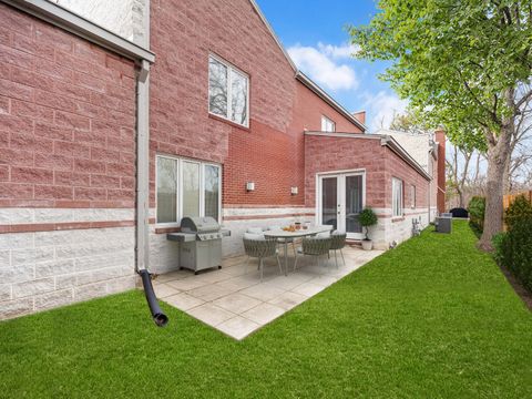 Tiny photo for 11 Manchester Lane, Elmhurst, IL 60126 (MLS # 12599311)