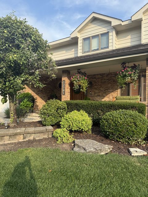 Tiny photo for 12701 W Oak Valley Trail, Homer Glen, IL 60491 (MLS # 12637941)