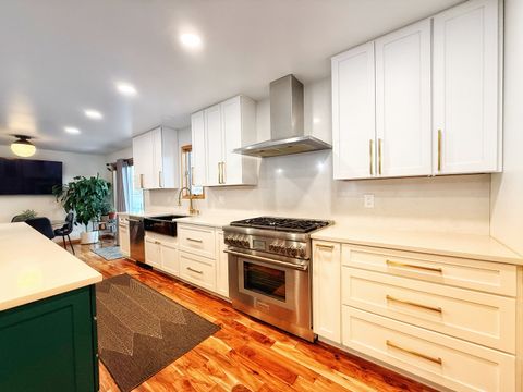 Tiny photo for 12701 W Oak Valley Trail, Homer Glen, IL 60491 (MLS # 12637941)