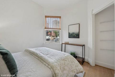 Tiny photo for 1411 N WELLS Street #3W, Chicago, IL 60610 (MLS # 12438666)