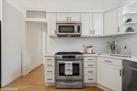 Tiny photo for 1411 N WELLS Street #3W, Chicago, IL 60610 (MLS # 12438666)