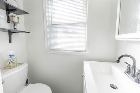 Tiny photo for 9904 S Cicero Avenue, Oak Lawn, IL 60453 (MLS # 12503964)