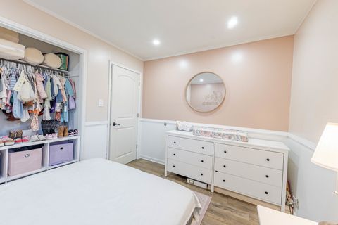 Tiny photo for 9904 S Cicero Avenue, Oak Lawn, IL 60453 (MLS # 12503964)