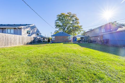 Tiny photo for 9904 S Cicero Avenue, Oak Lawn, IL 60453 (MLS # 12503964)