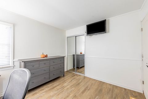 Tiny photo for 9904 S Cicero Avenue, Oak Lawn, IL 60453 (MLS # 12503964)