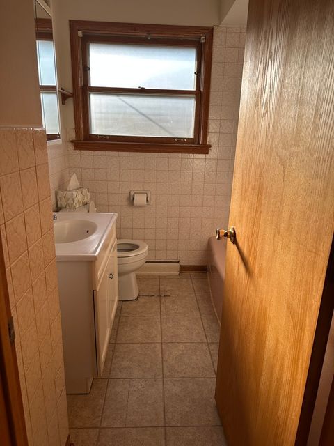 Tiny photo for 404 Emmerson Avenue, Itasca, IL 60143 (MLS # 12486549)