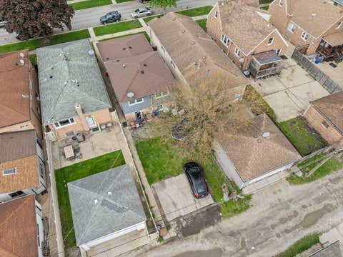 Tiny photo for 7341 W 55th Place, Summit, IL 60501 (MLS # 12631216)