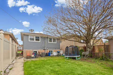 Tiny photo for 7341 W 55th Place, Summit, IL 60501 (MLS # 12631216)
