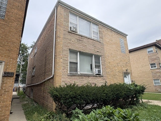 329 Custer Avenue