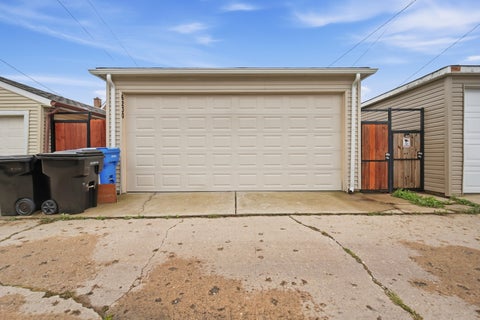 Tiny photo for 6230 W Foster Avenue, Chicago, IL 60630 (MLS # 12761077)