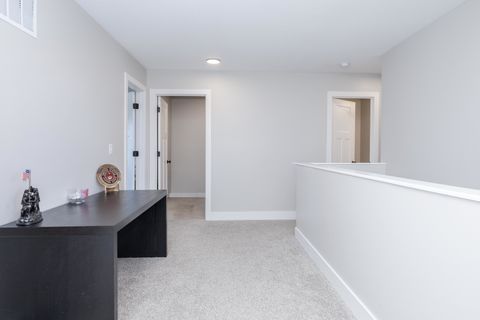 Tiny photo for 401 B Jenny Lane, Heyworth, IL 61745 (MLS # 12569485)