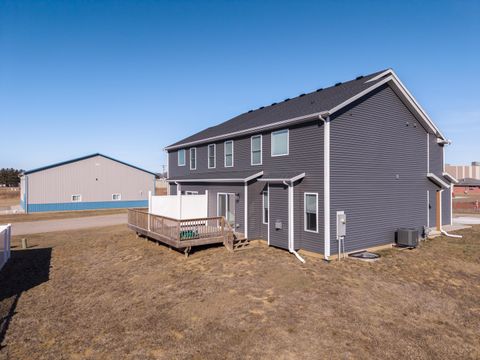 Tiny photo for 401 B Jenny Lane, Heyworth, IL 61745 (MLS # 12569485)