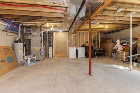 Tiny photo for 401 B Jenny Lane, Heyworth, IL 61745 (MLS # 12569485)