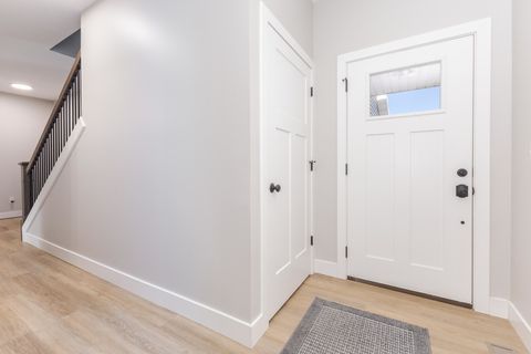 Tiny photo for 401 B Jenny Lane, Heyworth, IL 61745 (MLS # 12569485)