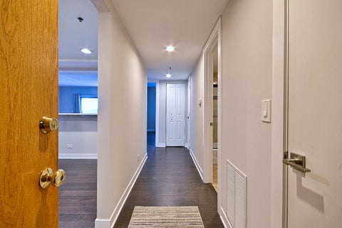 Tiny photo for 820 GRACELAND Avenue #505, Des Plaines, IL 60016 (MLS # 12789307)