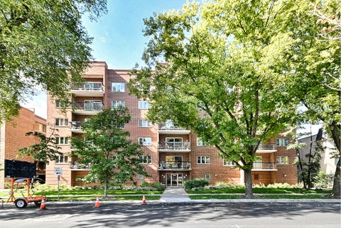 Photo of 820 GRACELAND Avenue #505, Des Plaines, IL 60016 (MLS # 12789307)