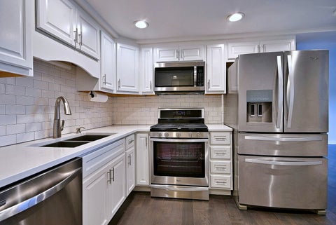 Tiny photo for 820 GRACELAND Avenue #505, Des Plaines, IL 60016 (MLS # 12789307)