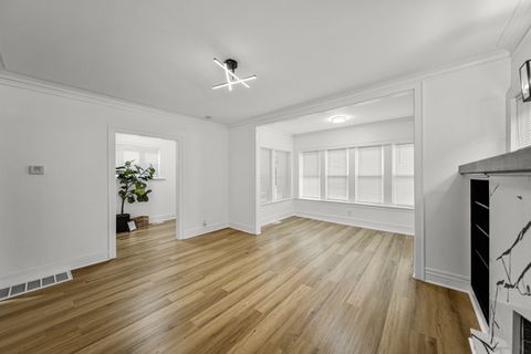 Tiny photo for 7537 S CLYDE Avenue, Chicago, IL 60649 (MLS # 12504340)