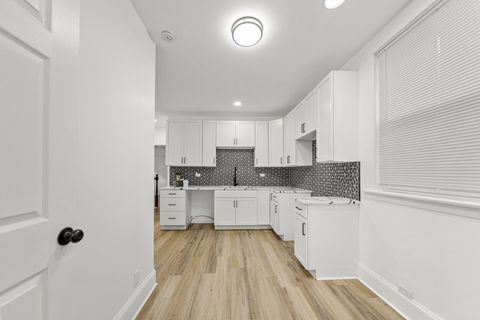 Tiny photo for 7537 S CLYDE Avenue, Chicago, IL 60649 (MLS # 12504340)