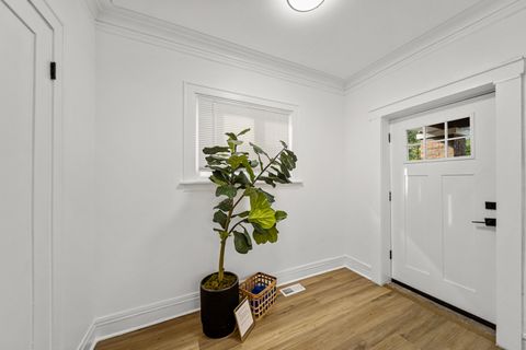 Tiny photo for 7537 S CLYDE Avenue, Chicago, IL 60649 (MLS # 12504340)