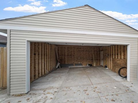 Tiny photo for 7537 S CLYDE Avenue, Chicago, IL 60649 (MLS # 12504340)