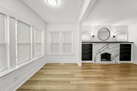 Tiny photo for 7537 S CLYDE Avenue, Chicago, IL 60649 (MLS # 12504340)