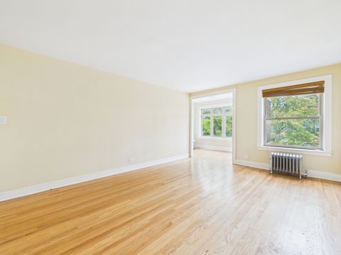 Tiny photo for 2221 E 68th Street #3, Chicago, IL 60649 (MLS # 12472446)