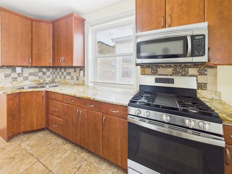 Tiny photo for 2221 E 68th Street #3, Chicago, IL 60649 (MLS # 12472446)