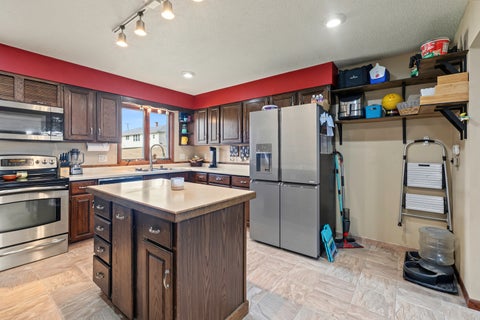 Tiny photo for 919 3rd Avenue, Fulton, IL 61252 (MLS # 12739429)