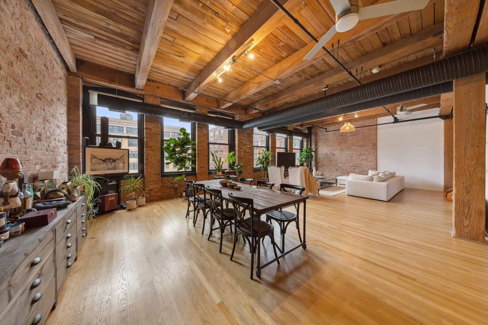 400 S Green Street 310