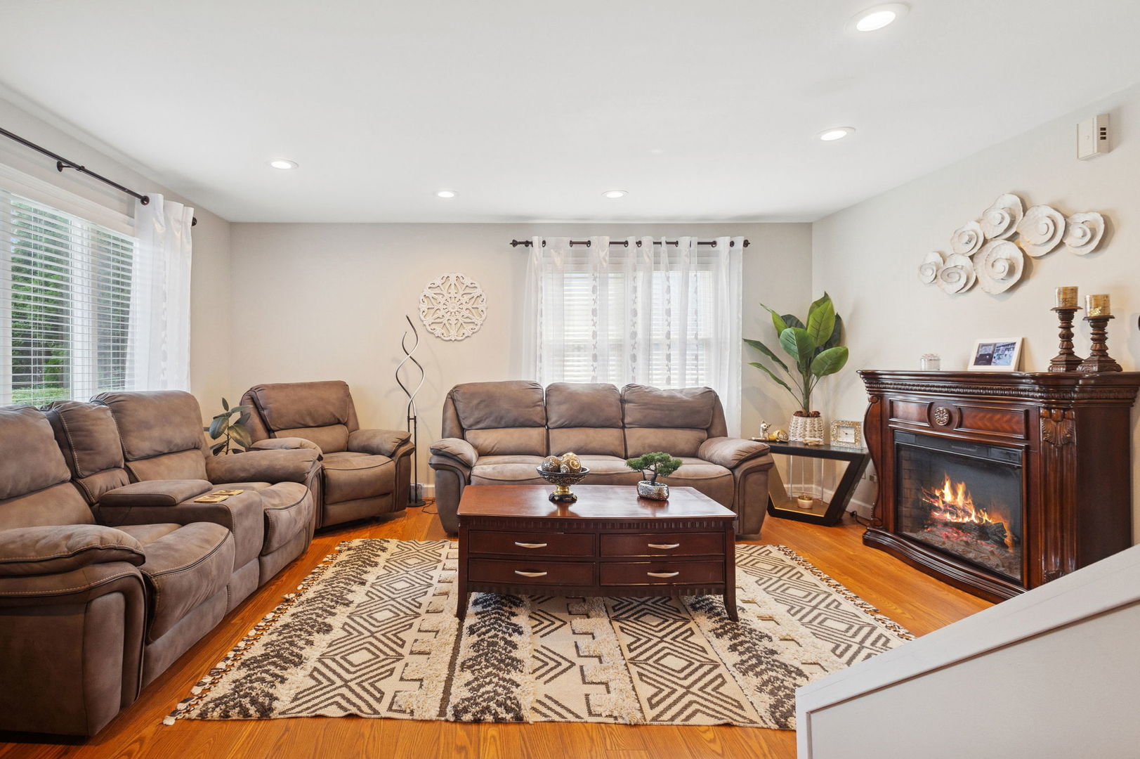 284 Westbrook Circle