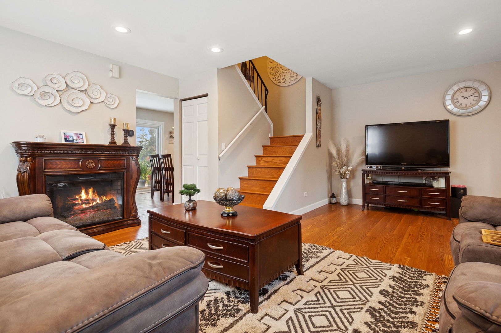 284 Westbrook Circle