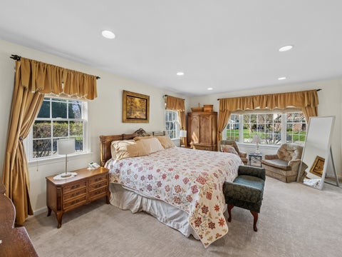 Tiny photo for 819 S Beverly Lane, Arlington Heights, IL 60005 (MLS # 12682664)
