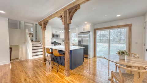 Tiny photo for 4818 Strong Road, Crystal Lake, IL 60014 (MLS # 12531754)