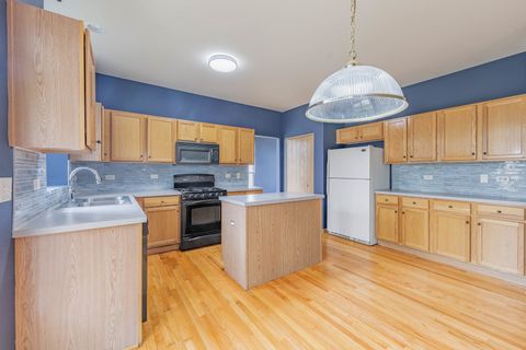 Tiny photo for 16516 Coventry Lane, Crest Hill, IL 60403 (MLS # 12495542)