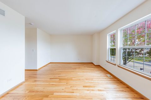 Tiny photo for 16516 Coventry Lane, Crest Hill, IL 60403 (MLS # 12495542)