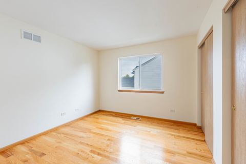 Tiny photo for 16516 Coventry Lane, Crest Hill, IL 60403 (MLS # 12495542)