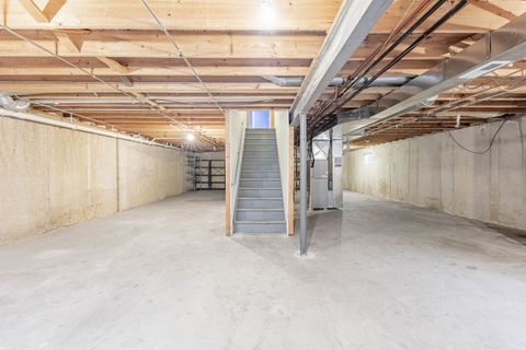 Tiny photo for 16516 Coventry Lane, Crest Hill, IL 60403 (MLS # 12495542)