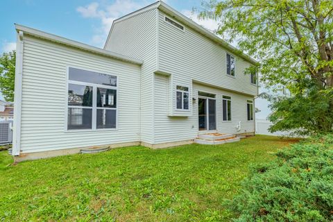 Tiny photo for 16516 Coventry Lane, Crest Hill, IL 60403 (MLS # 12495542)