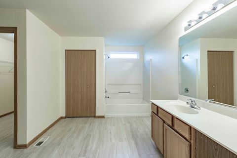 Tiny photo for 16516 Coventry Lane, Crest Hill, IL 60403 (MLS # 12495542)