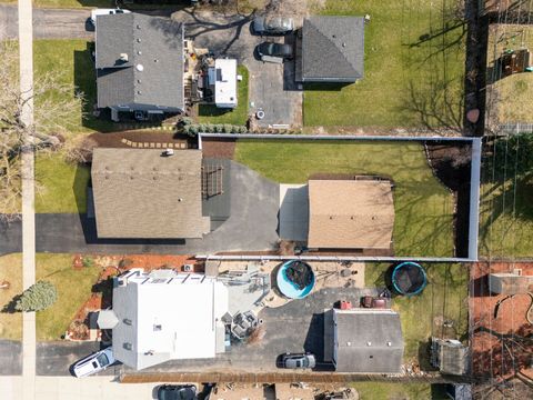 Tiny photo for 646 W Babcock Avenue, Elmhurst, IL 60126 (MLS # 12593924)