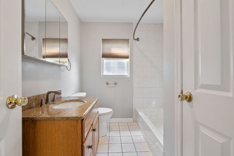 Tiny photo for 3936 W 116 Street, Alsip, IL 60803 (MLS # 12460232)