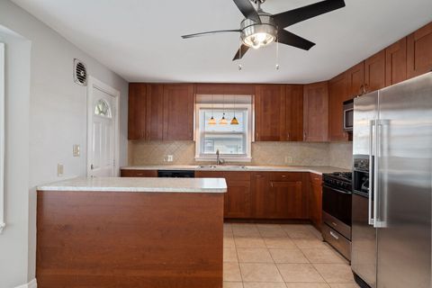 Tiny photo for 3936 W 116 Street, Alsip, IL 60803 (MLS # 12460232)
