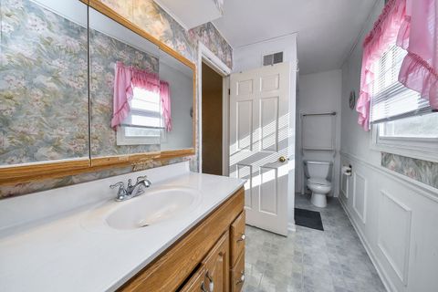 Tiny photo for 3600 Quince Court, Downers Grove, IL 60515 (MLS # 12516889)