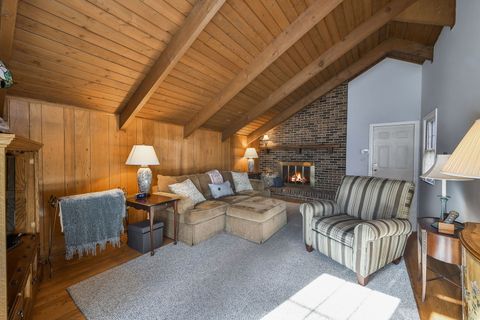 Tiny photo for 3600 Quince Court, Downers Grove, IL 60515 (MLS # 12516889)