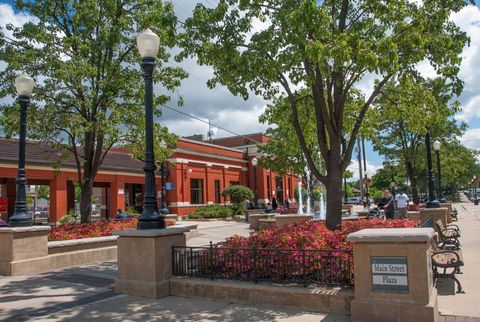 Tiny photo for 3600 Quince Court, Downers Grove, IL 60515 (MLS # 12516889)