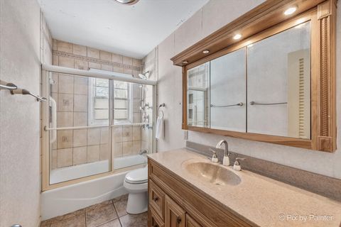 Tiny photo for 612 Russell Road, DeKalb, IL 60115 (MLS # 12536918)